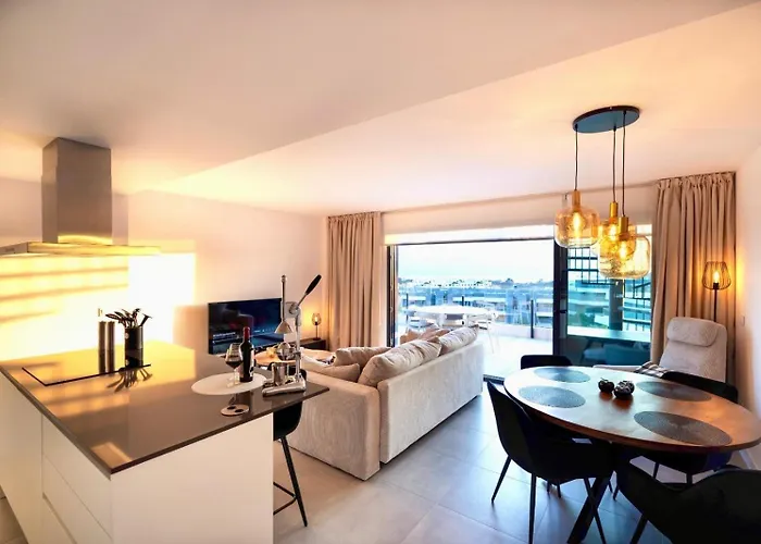 Aborado Thrust Marbella * Estepona