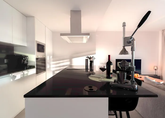 Aborado Thrust Marbella