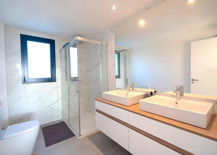 Aborado Thrust Marbella * Estepona